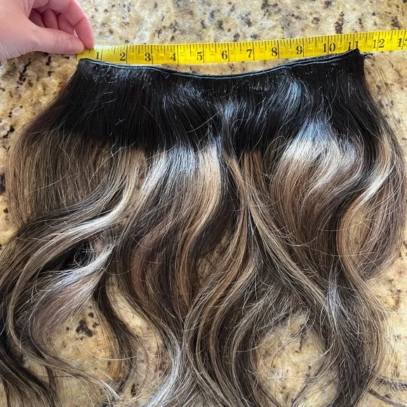 Canada Hair 
Premium Remy Extensions - Picture 3 of 5